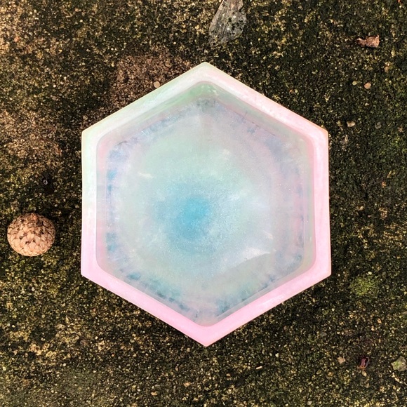 Handmade Lisa Frank Cat Dog UV Resin Trinket Box - Picture 14 of 16